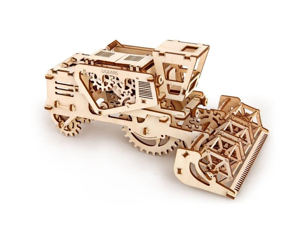 Ugears Combine Harvester, Κομπίνα Ξύλινο Μηχανικό 3D Παζλ, 154 Κομμάτια