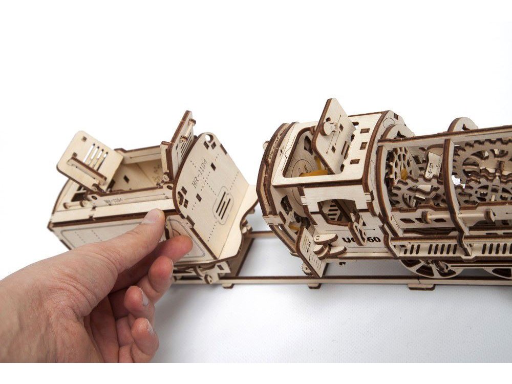 Ugears Steam Locomotive with Tender, Ατμομηχανή Ξύλινο Μηχανικό 3D Παζλ, 443 Κομμάτια