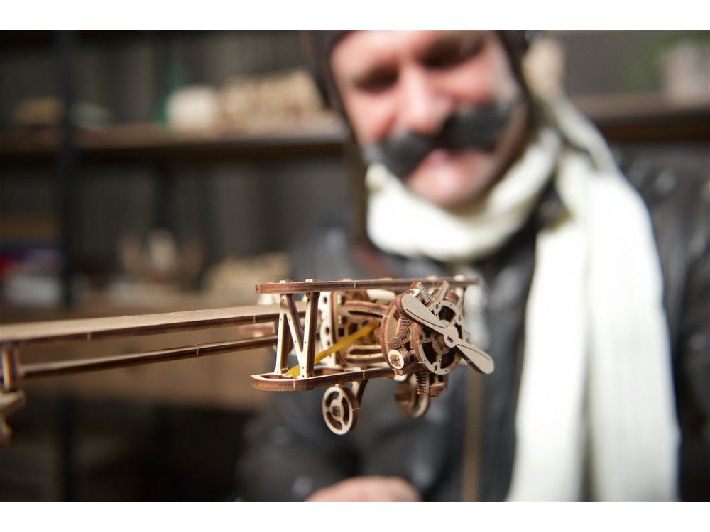 Ugears Aviator, Ξύλινο Μηχανικό 3D Παζλ, 726 Κομμάτια