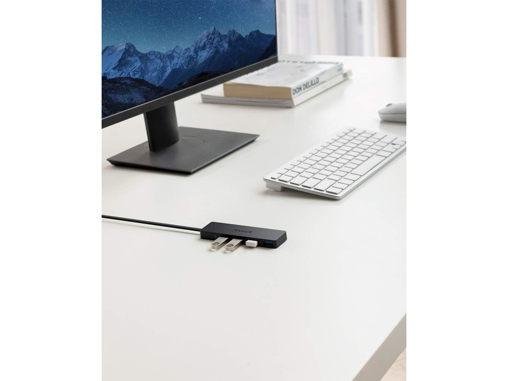 Anker PowerExpand Ultra Slim USB 3.0 4 Port Data Hub, with 2ft cable - A7516012