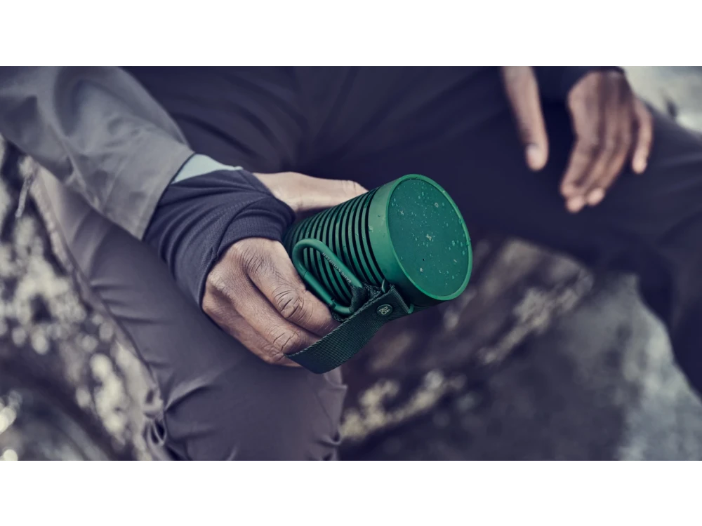 Bang & Olufsen Beosound Explore Waterproof Bluetooth 5.2 Speaker 30W - Green