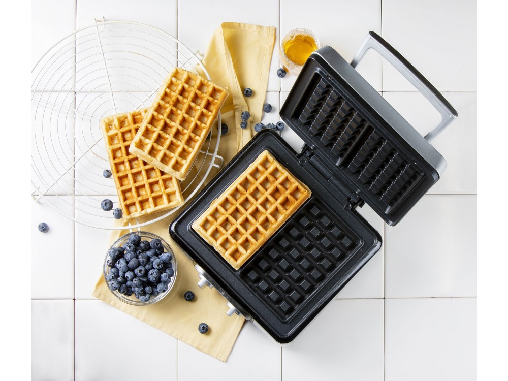 DOMO Waffle Maker XL, Waffle Maker with Adjustable Temperature, For Square Waffles, with Recipe Book, BPA-Free