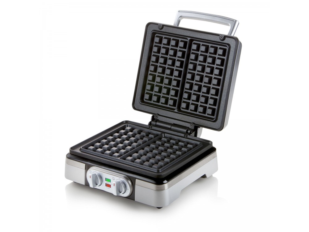 DOMO Waffle Maker XL, Waffle Maker with Adjustable Temperature, For Square Waffles, with Recipe Book, BPA-Free