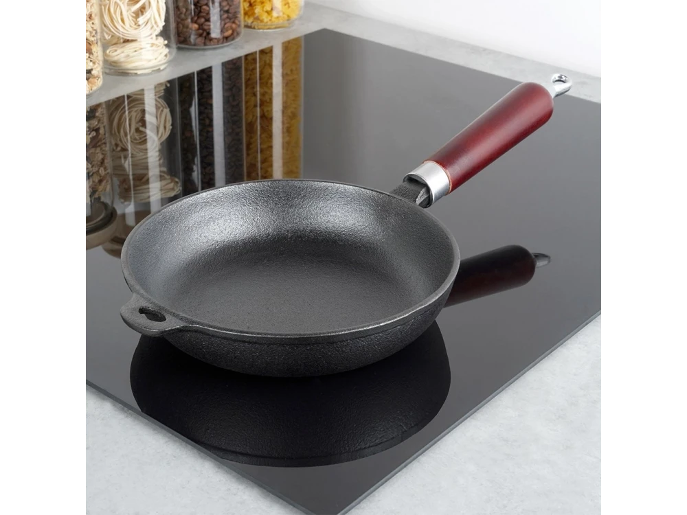 Vilde Premium Cast Iron Skillet 20cm, Cast Iron Skillet with Wooden Handle