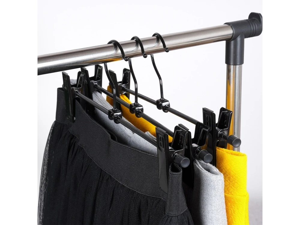 Vilde Metal Clothes Hangers Set of 3 with Rotating Hook & Removable Clips, Black