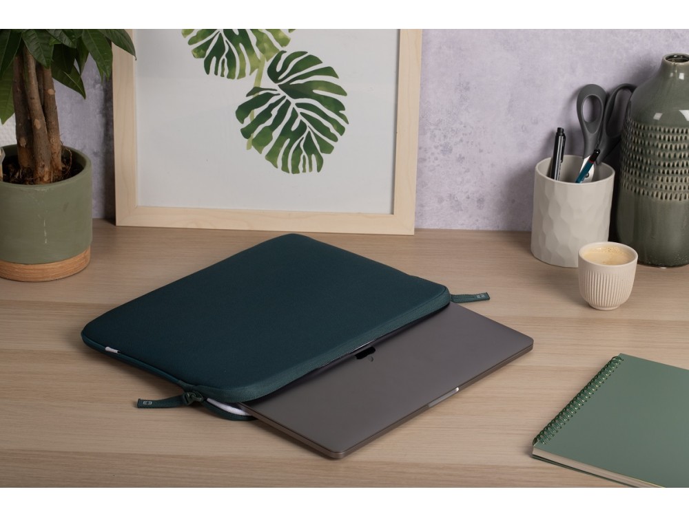 MW Basics ²Life Sleeve/Case Macbook Air 15" / Laptop DELL XPS / HP / Surface, Green / White