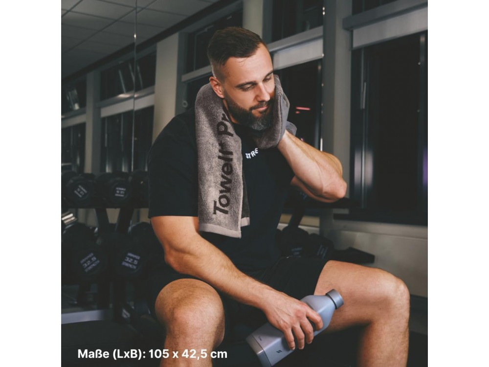 Stryve Towell+ Pro Sports Towel 105 x 42.5cm, Gym Towel with Magnetic Clip & Storage Pocket, Hazel Beige