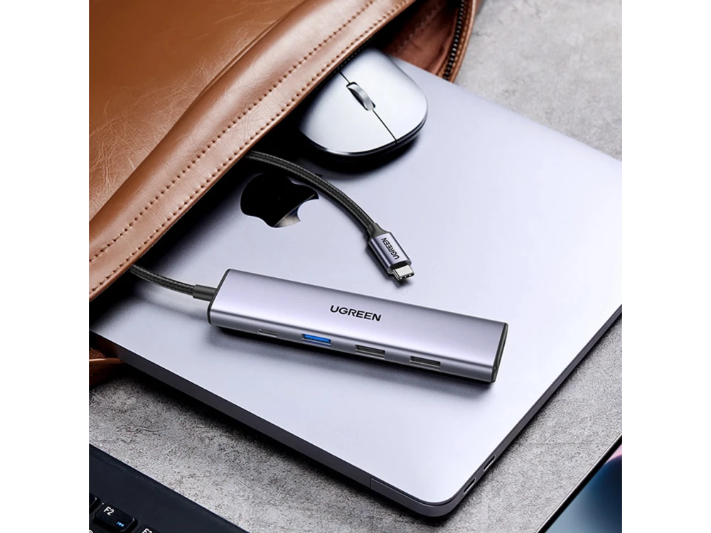 Ugreen Revodok 5-in-1 USB C Data Hub - 1*HDMI/4K + USB-A3.0 + 2*USB-A2.0 + 1*100W PD Charging