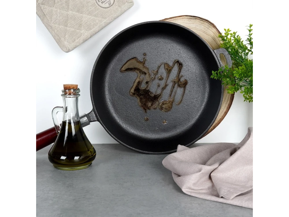 Vilde Premium Cast Iron Skillet 28cm, Cast Iron Frying Pan with Wooden Handle