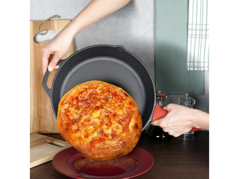 Vilde Premium Cast Iron Skillet 30 cm, Cast Iron Frying Pan with Extra Protective Silicone Handle