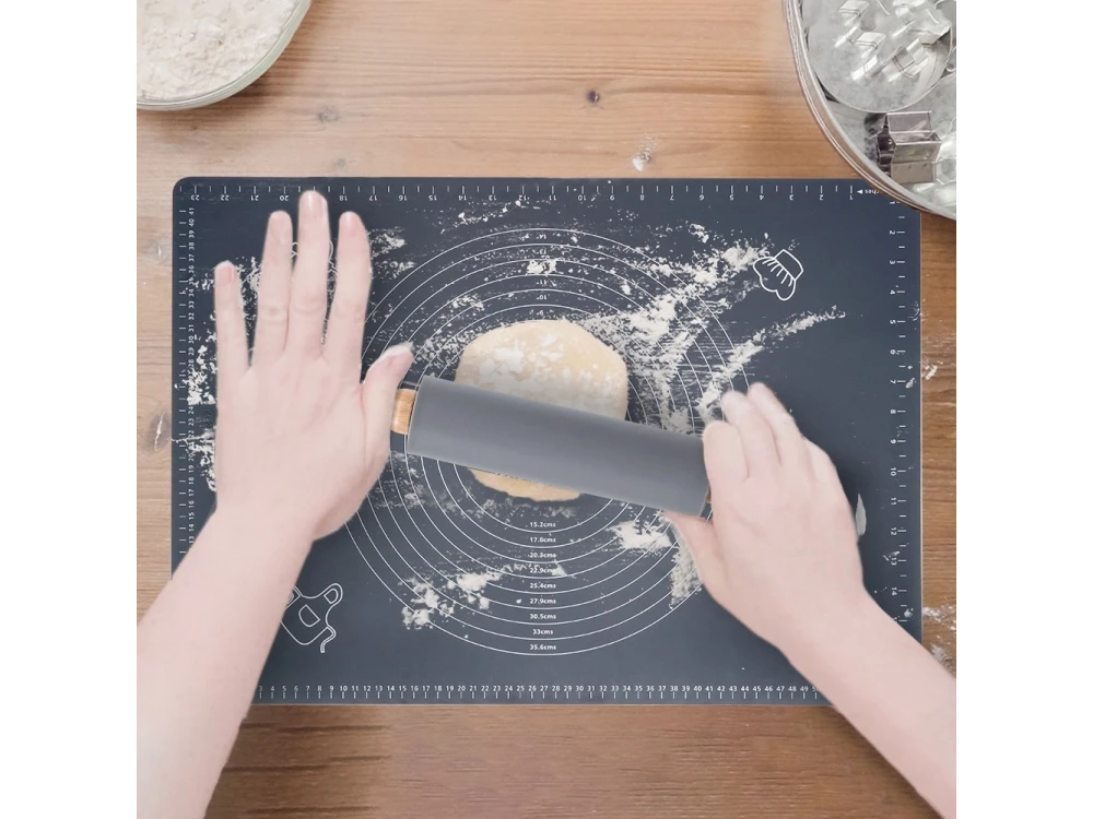 Vilde Silicone Baking Mat with Rolling Pin, Silicone Kneading Mat Set 65 x 45cm & Rolling Pin with Wooden Handles