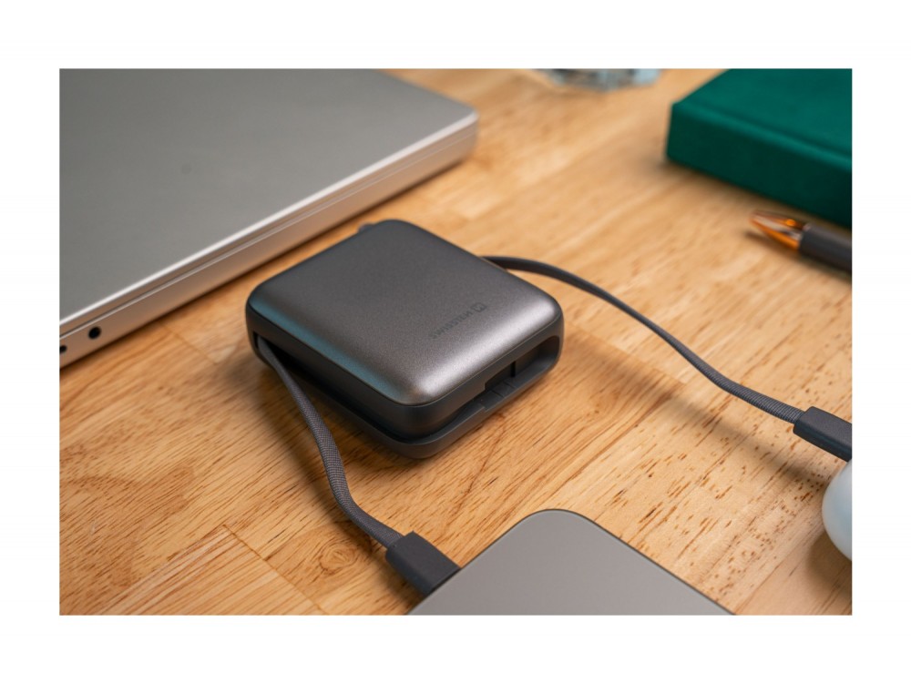 Swissten Space Power Bank 22.5W, 10.000mAh, με Θύρα USB-C & Ενσωματωμένα Καλώδια USB-C & Lightning, Silver
